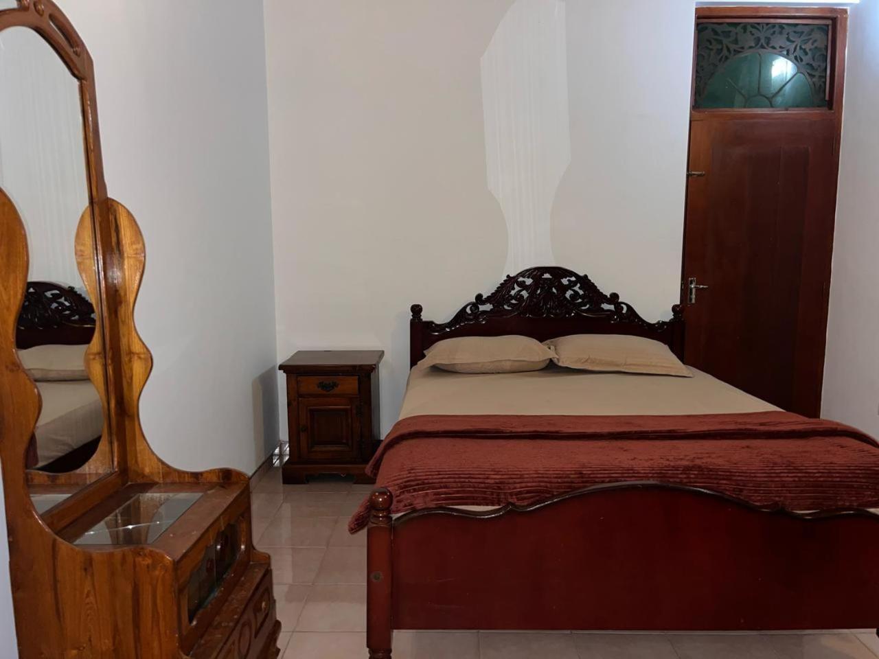 Ceylon Glory Hostel Negombo Eksteriør billede
